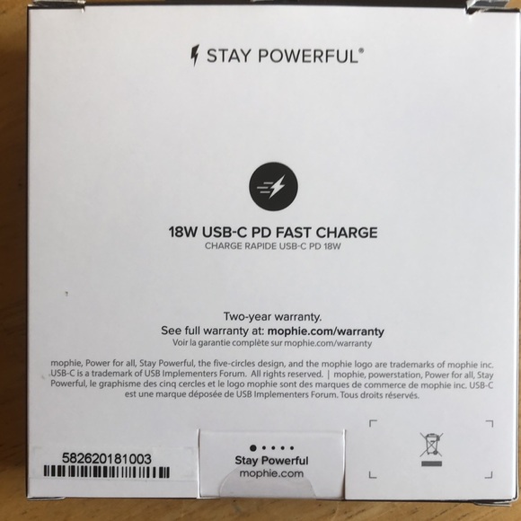 NEW Mophie 450-05873-A Fast Charging USB-C PD Car Charger, 18W Black - Picture 2 of 4